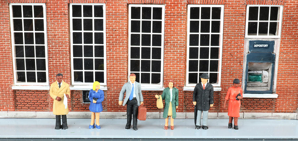Bachmann SceneScapes 33120 HO Scale Standing Office Workers Figures (6 Pack)