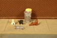 Bachmann SceneScapes 33157 O Scale Cats with Garbage Can (6 Pack)