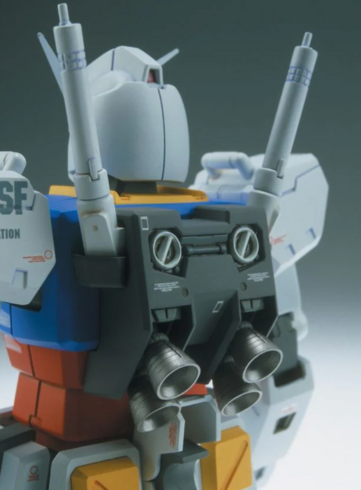 Bandai 1114215 1/100 MG RX-78-2 (Ver. Ka) Mobile Suit Gundam