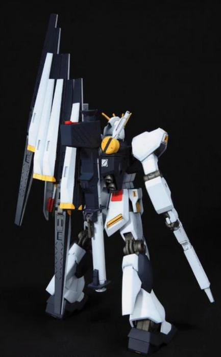 Bandai 2004937 1/144 HG UC #86 RX-93 Nu Gundam Gundam Mobile Suit (Char's Counterattack)