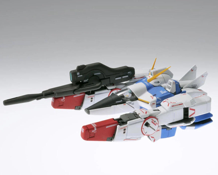 Bandai 2018300 1/100 MG Victory Gundam (Ver.Ka) Mobile Suit