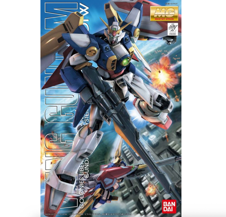 Bandai 2091971 1/100 MG Wing Gundam (TV) Mobile Suit (Gundam Wing)