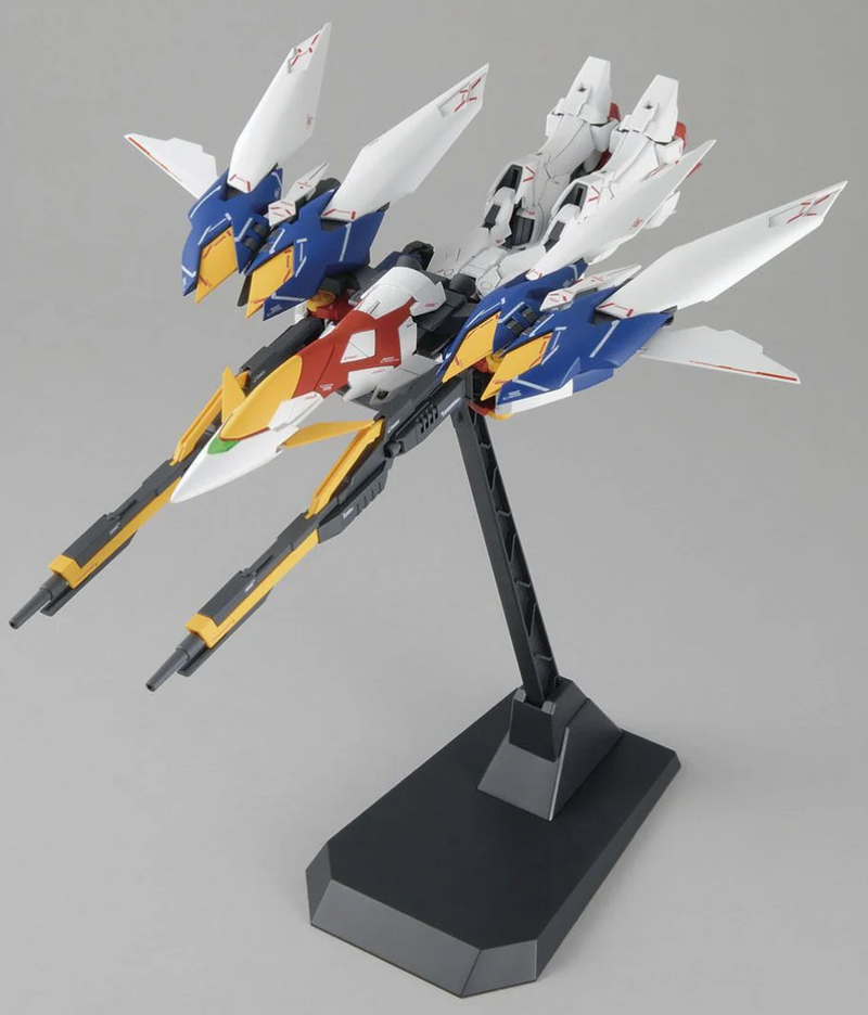Bandai 2203514 1/100 MG Wing Gundam Proto Zero Mobile Suit (Gundam Wing Endless Waltz)
