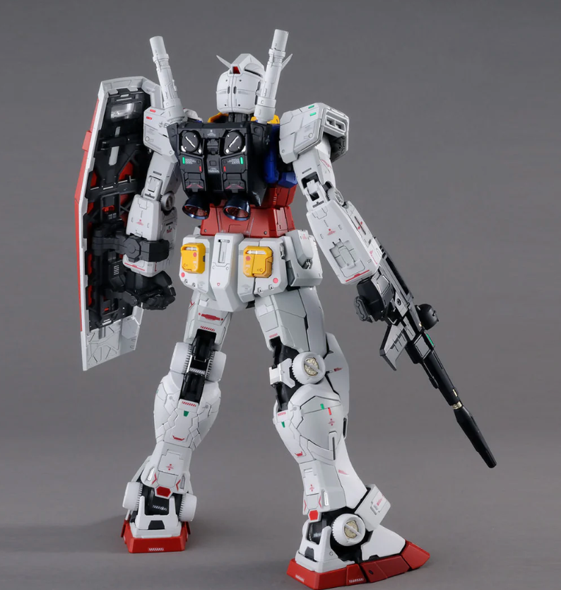 Bandai 2530615 1/60 PG Unleashed  RX-78-2 Gundam "Mobile Suit Gundam"