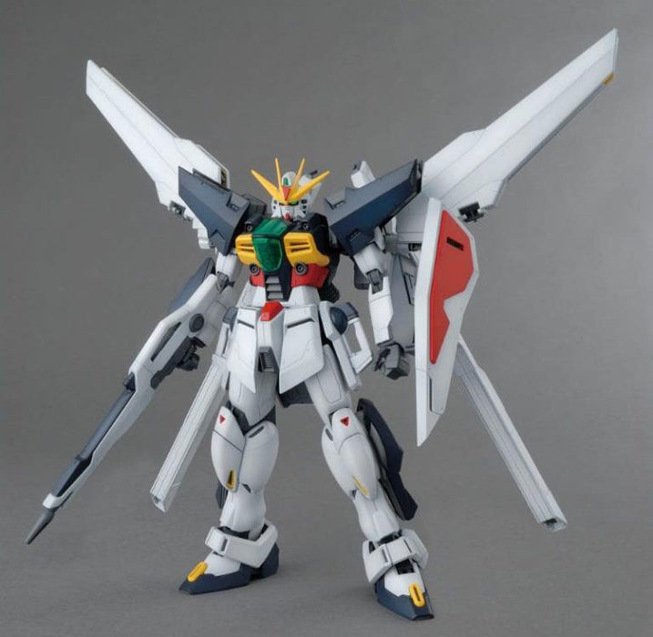 Bandai 5062846 (2267185) MG Gundam Double X