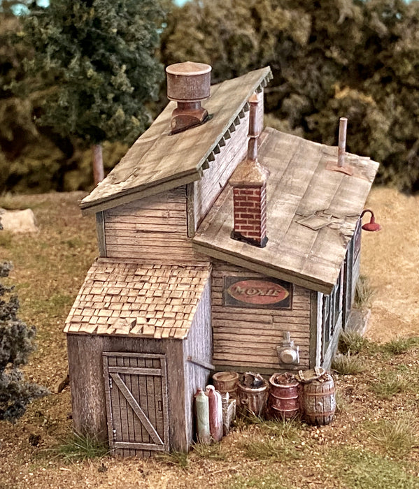 Bar Mills Scale Model Works 251 N Scale Jerry's Small Engine Repair Craftsman Kit