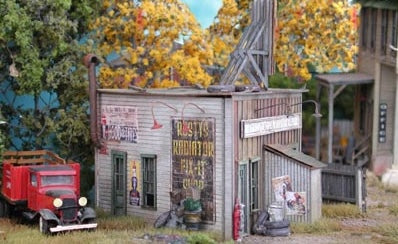Bar Mills Scale Model Works 832 HO Scale Rusty's Radiator Repair Craftsman Kit