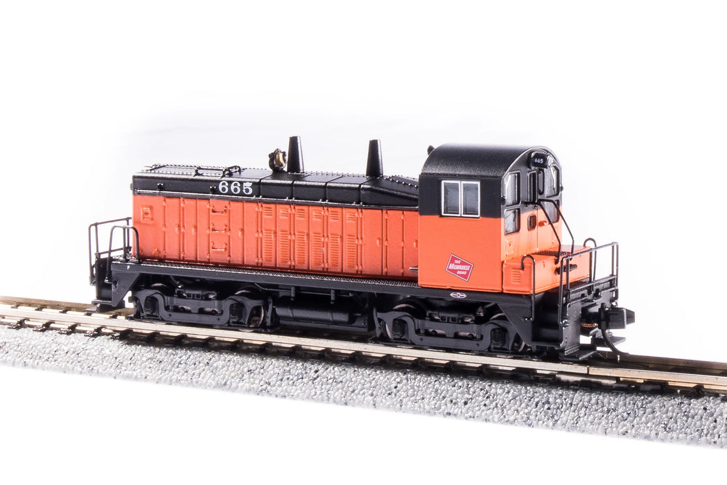 BLI 3919 N Scale EMD NW2 Diesel Milwaukee Road MILW 672 Paragon4 DCC