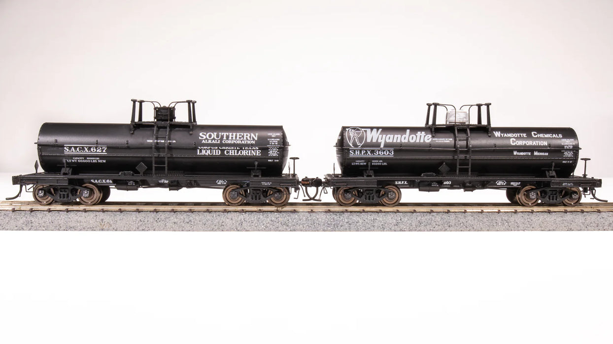 BLI 7664 HO Scale 6000 Gallon Tank Car Wyandotte/Southern Alkali Early 1950s 2 Pack