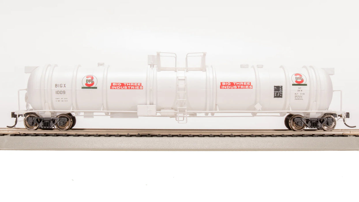 BLI 8033 HO Scale Cryogenic Tank Car Big 3 Industries BIGX (2 Pack)