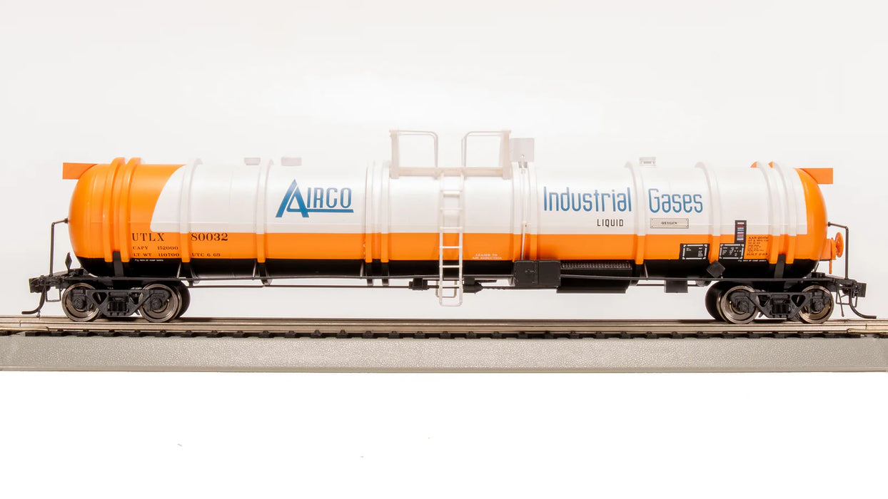 BLI 8039 HO Scale Cryogenic Tank Car Industrial Gases AirCo UTLX
