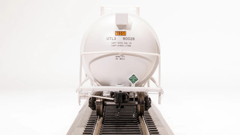 BLI 8045 HO Scale Cryogenic Type C Tank Car Linde UTLX