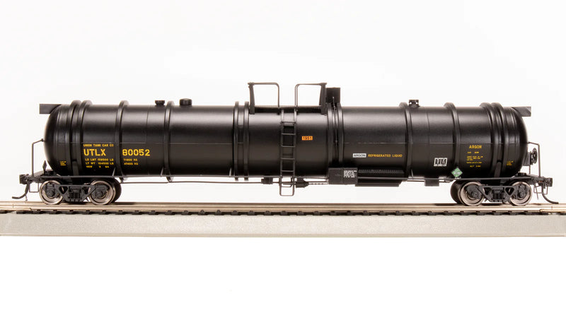 BLI 8047 HO Scale Cryogenic Tank Car UTLX (Black)