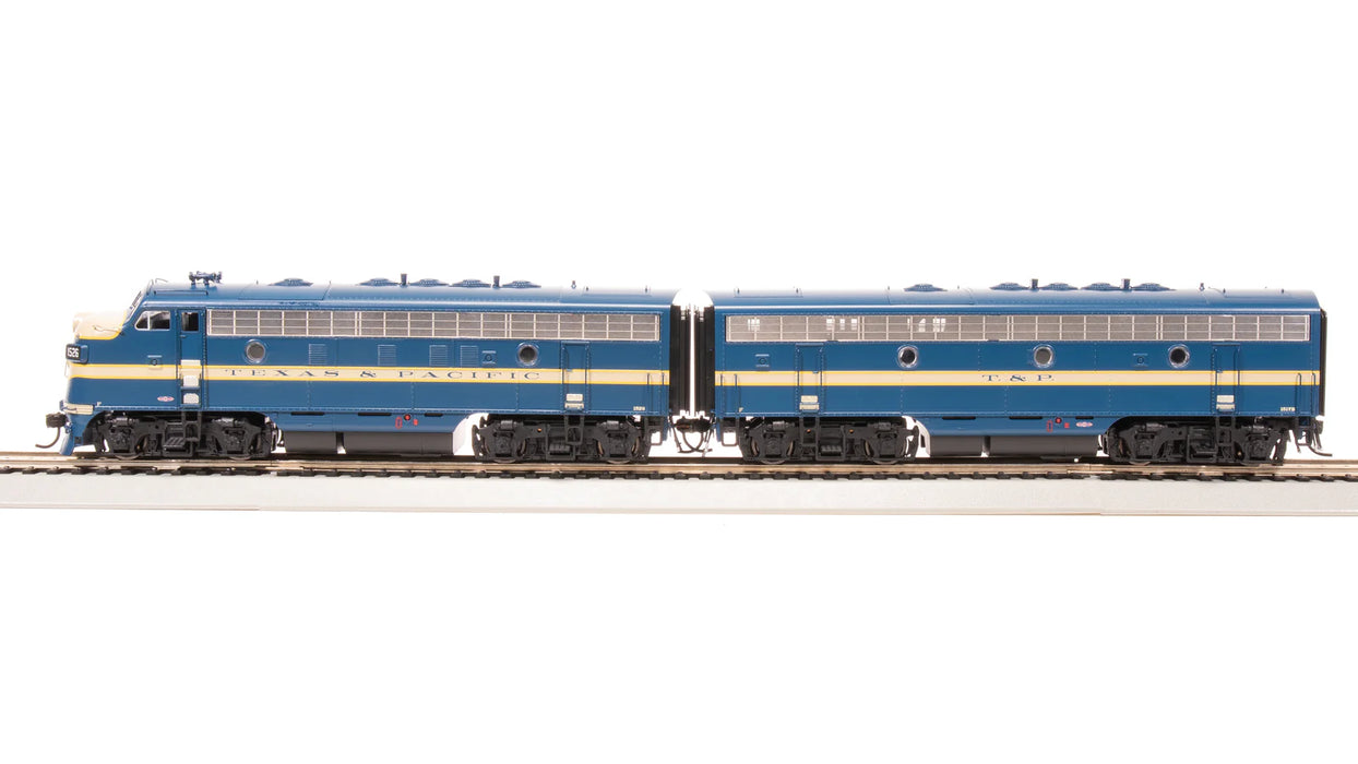 BLI 8197 HO Scale EMD F7A/B Set Texas & Pacific 1526/1517B with Paragon4 DCC
