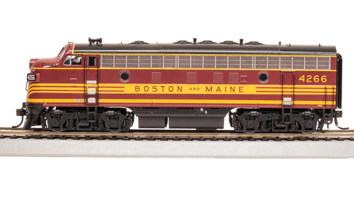 BLI 8201 HO Scale EMD F7A Boston & Maine B&M 4268 with Paragon4 DCC