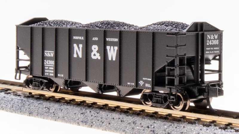 BLI (Broadway Limited Imports) 7143 N Scale H2a 3 Bay Hopper N&W 24027 (1)