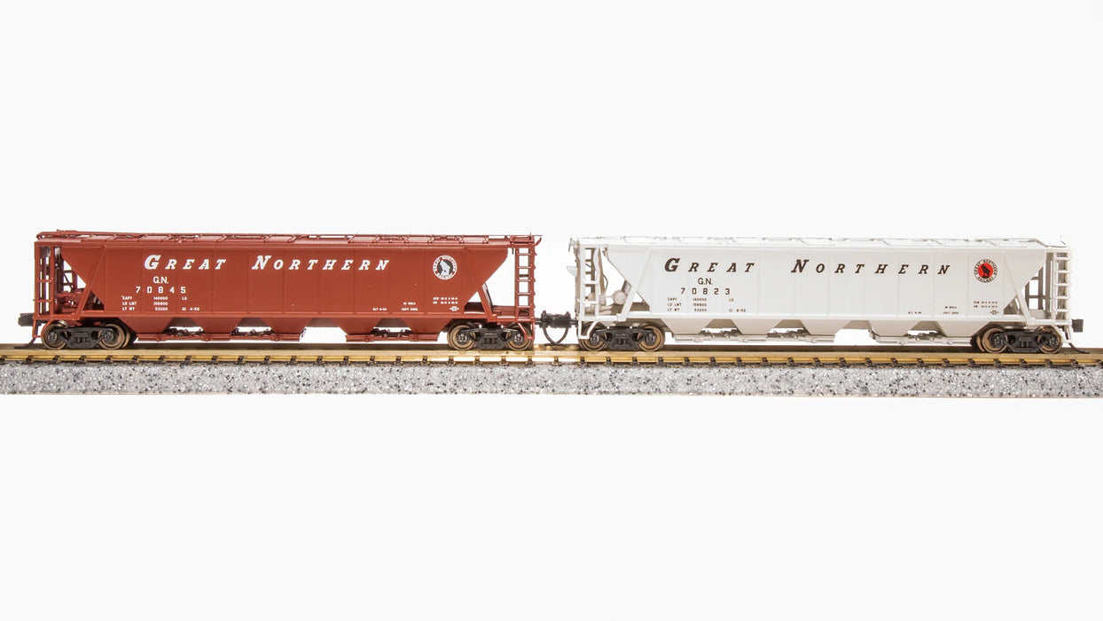 BLI (Broadway Limited Imports) 7261 N Scale H32 Covered Hopper Great Northern GN (2 Pack)