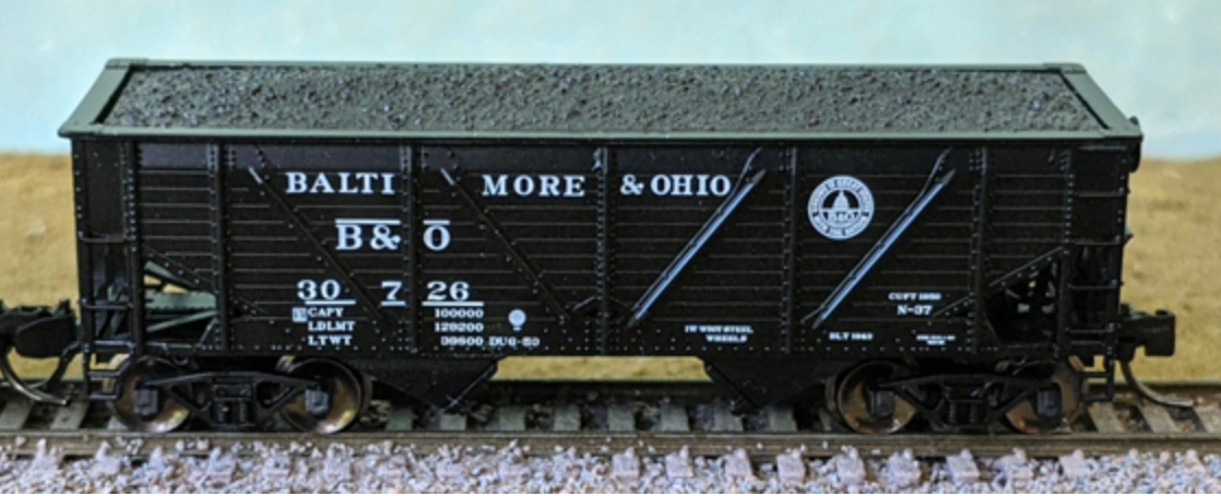 Bluford Shops 63128 N Scale 2-Bay War Emergency Hopper with Load B&O 30983