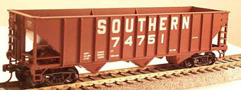 Bowser 42938 HO Scale 70 Ton 3-Bay Hopper Southern Railway 74690