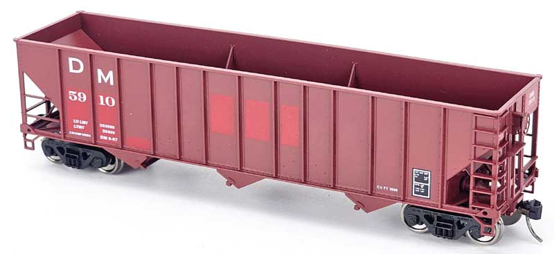 Bowser HO Scale 100 Ton 3-Bay Hopper Detroit & Mackinac D&M (Patched)