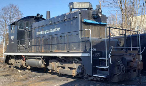 Bowser HO Scale EMD SW1 Ph. III Luzerne Susquehanna LS 600