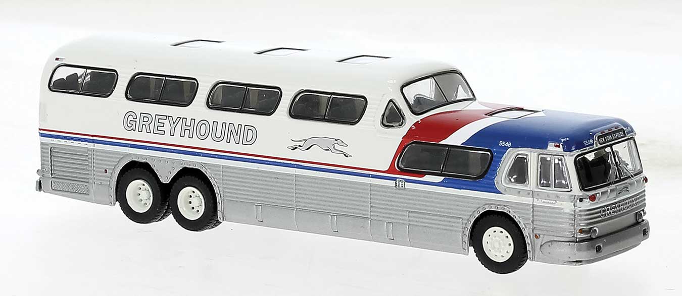 Brekina 61303 HO Scale 1954-1956 GMC PD-4501 Scenicruiser Greyhound Bus