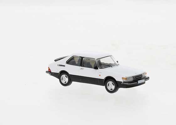 Brekina PCX 870648 HO Scale 1986 Saab 900 Turbo - White and Black