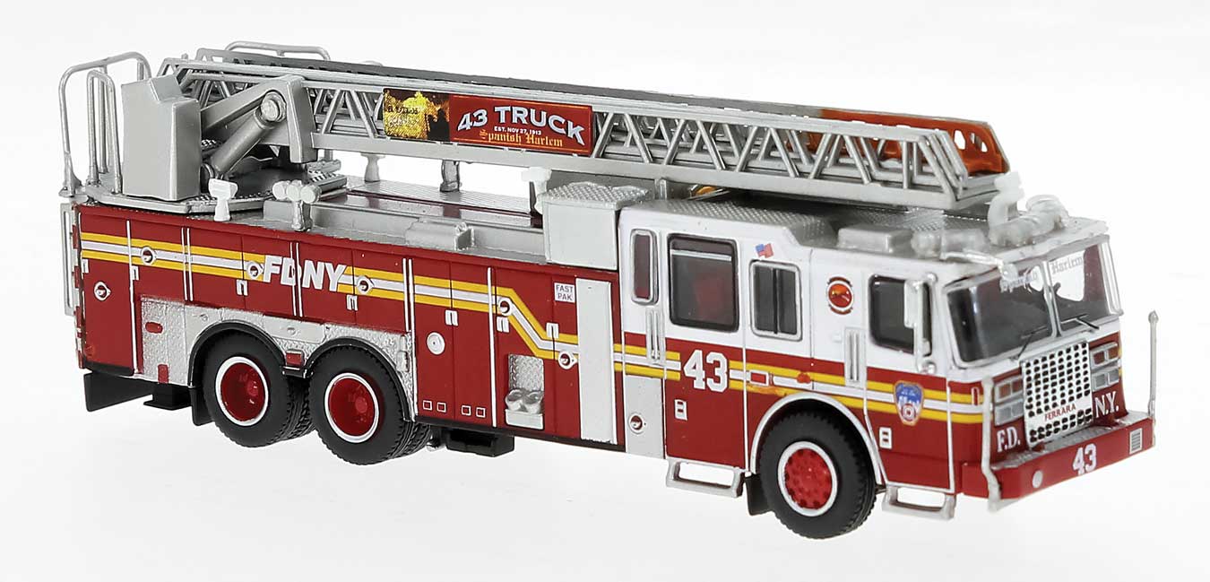 Brekina PCX 870689 HO Scale 2013 Ferrara Ultra Fire Ladder Truck NYFD #43 Manhattan