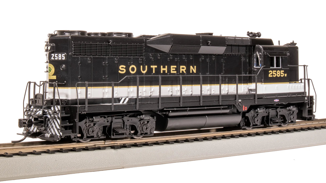 Broadway Limited BLI 7579 HO Scale EMD GP30 Southern "Tuxedo Scheme" 2588 Paragon4