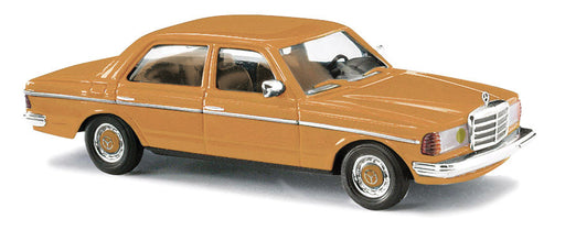 Busch 46871 HO Scale 1977 Mercedes-Benz W123 Sedan - Brown