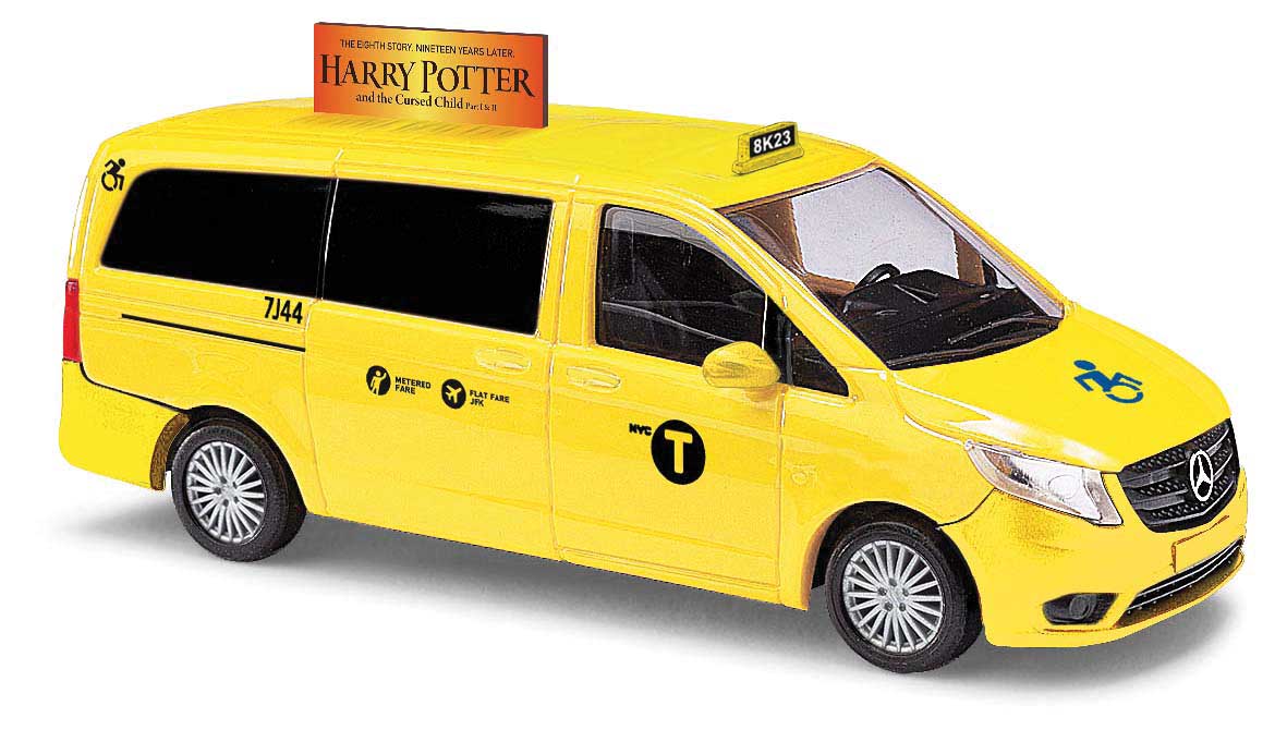 Busch 51192 HO Scale 2014 Mercedes-Benz V Class Passenger Van - Taxi