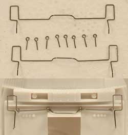 Cal Scale Superdetail 522 HO Scale Coupler Lift Bars for EMD GP/SD Diesel (1 Pair)