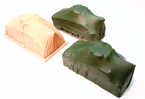 Chooch 7256 HO Scale Covered Army Tanks Cast Resin Freight Car Load (3 Pack)