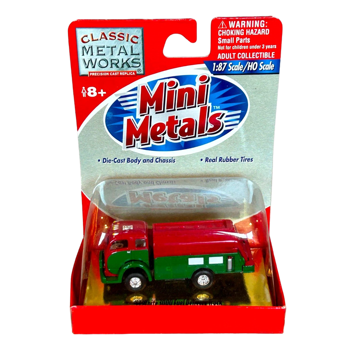 Classic Metal Works 30112 HO Scale '53 White 3000 Fuel Delivery Truck - Red and Green