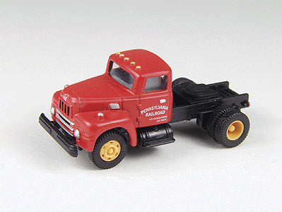 Classic Metal Works 31118 HO Scale IH R-190 Semi Tractor Truck PRR Merchandise Service