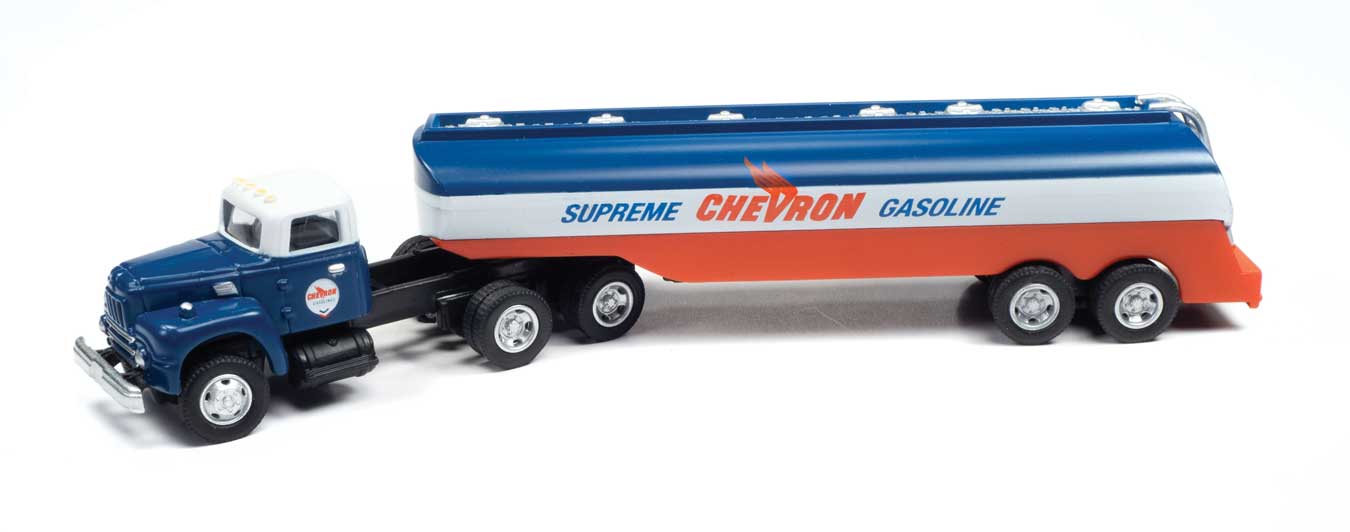 Classic Metal Works 31206 HO Scale 1954 IH R-190 Tractor with Tank Trailer Chevron