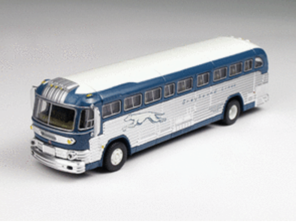 Classic Metal Works 32104 HO Scale GMC PD-4103 Bus - Greyhound (Blank Destination)