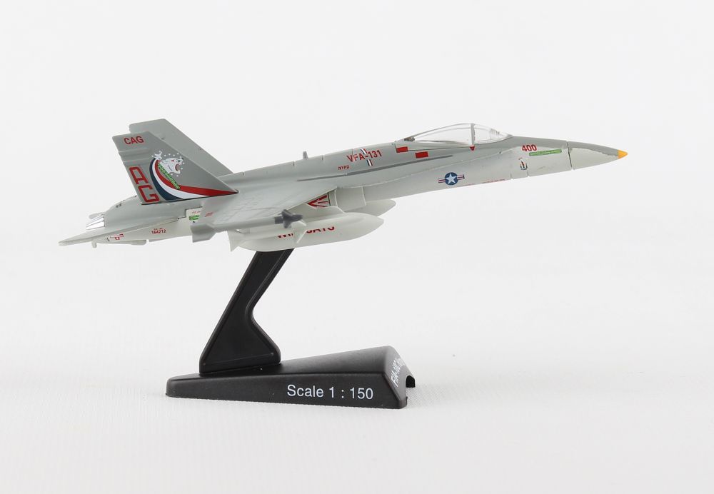 Daron PS5338-3 Postage Stamp 1/150 F/A-18C Hornet VFA-131