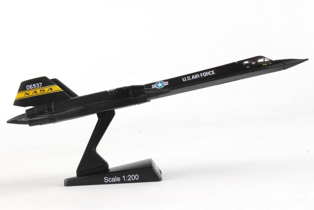Daron PS5389-1 Postage Stamp 1/200 YF-12 NASA Blackbird