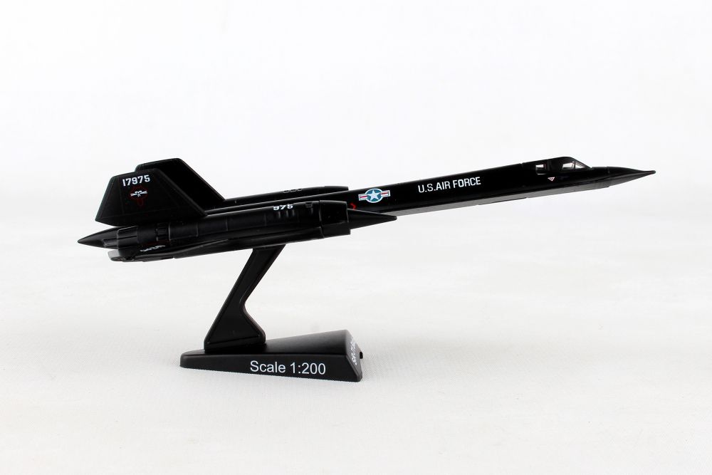 Daron PS5389 Postage Stamp 1/200 SR-71 USAF Blackbird