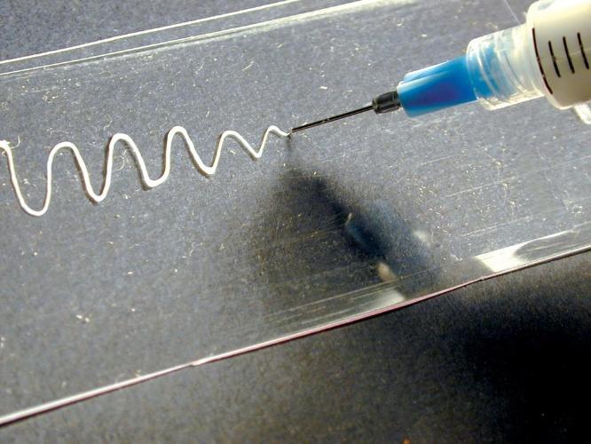 Deluxe Materials AC8 Pin Point Applicator Kit