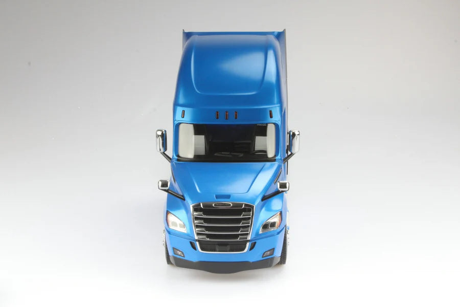 Diecast Masters 27006 1/16th Scale Freightliner Cascadia Raised Roof Sleeper Cab