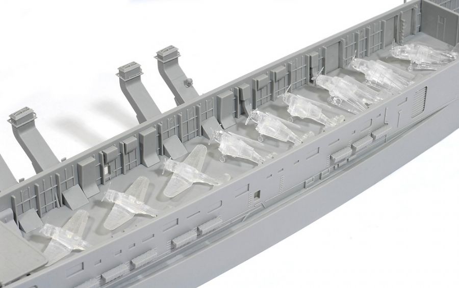 Dragon Models 1024 1/350 U.S.S. Independence CVL-22 (SmartKit) Model Ship Kit