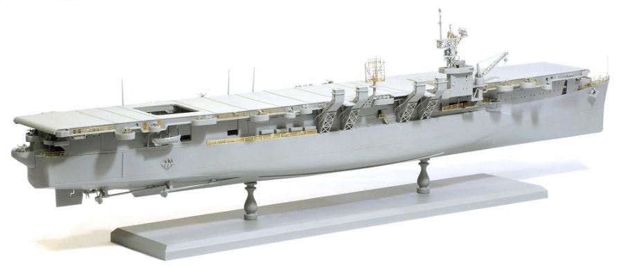 Dragon Models 1024 1/350 U.S.S. Independence CVL-22 (SmartKit) Model Ship Kit