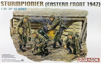 Dragon Models 6146 1/35 Sturmpionier (Eastern Front 1942) Model Kit