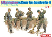 Dragon Models 6373 1/35 Fallschirmjager w/Kurzer 8cm Granatwerfer 42 Model Kit