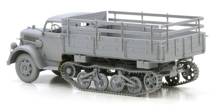 Dragon Models 6761 1/35 Sd.Kfz.3a "Maultier" German Half-Track Truck Model Kit