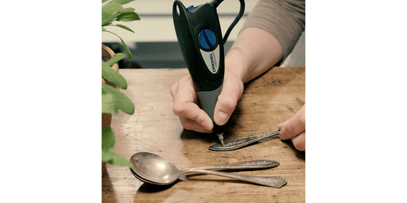 Dremel 290-02 Corded Micro Engraver Kit