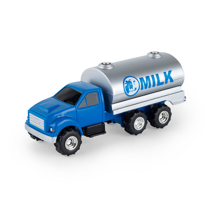 Ertl 47493 1:64 Milk Truck