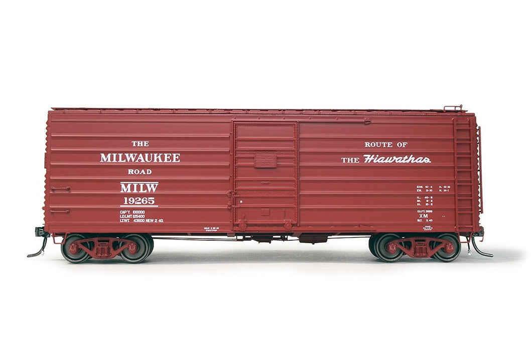 Exactrail Platinum EP82002-1 HO Scale 3898 Ribside Boxcar Milwaukee Road "Hiawatha 1940" MILW 19265